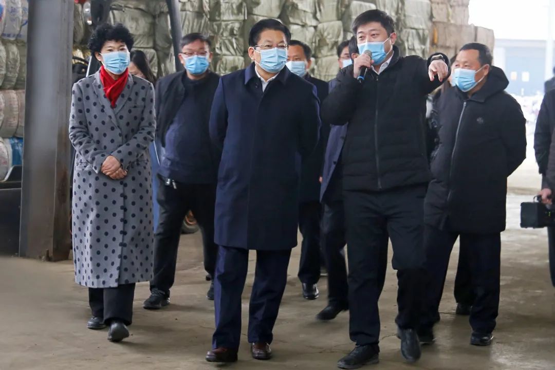 【集團(tuán)動(dòng)態(tài)】提質(zhì)增效強(qiáng)龍頭、助力發(fā)展高質(zhì)量-市委書(shū)記朱是西到南陽(yáng)仙草健康集團(tuán)調(diào)研